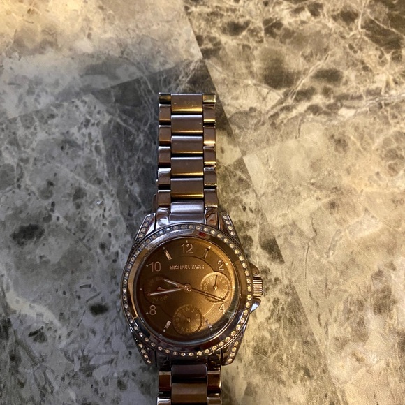 Women’s Michael Kors watch - Picture 7 of 7